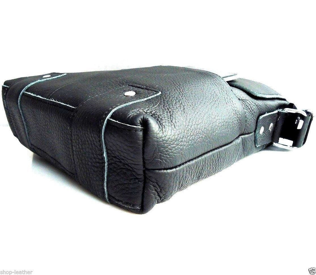 Men's genuine black leather shoulder bag by DAVISCASE, classic crossbody messenger handbag with durable leather finish.