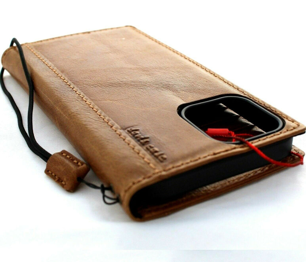 Handmade DAVISCASE leather phone case for iPhone and Samsung Galaxy, vintage style with embossed eagle design and wallet features.