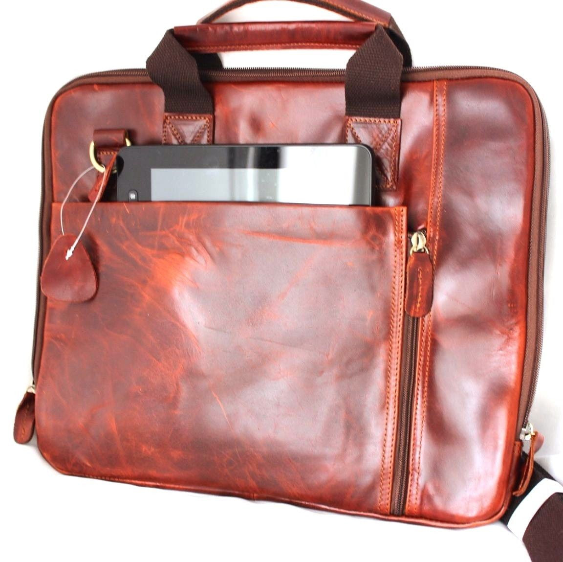 Mens brown genuine leather shoulder bag by DAVISCASE, featuring a messenger style with a crossbody strap and business laptop compartment.