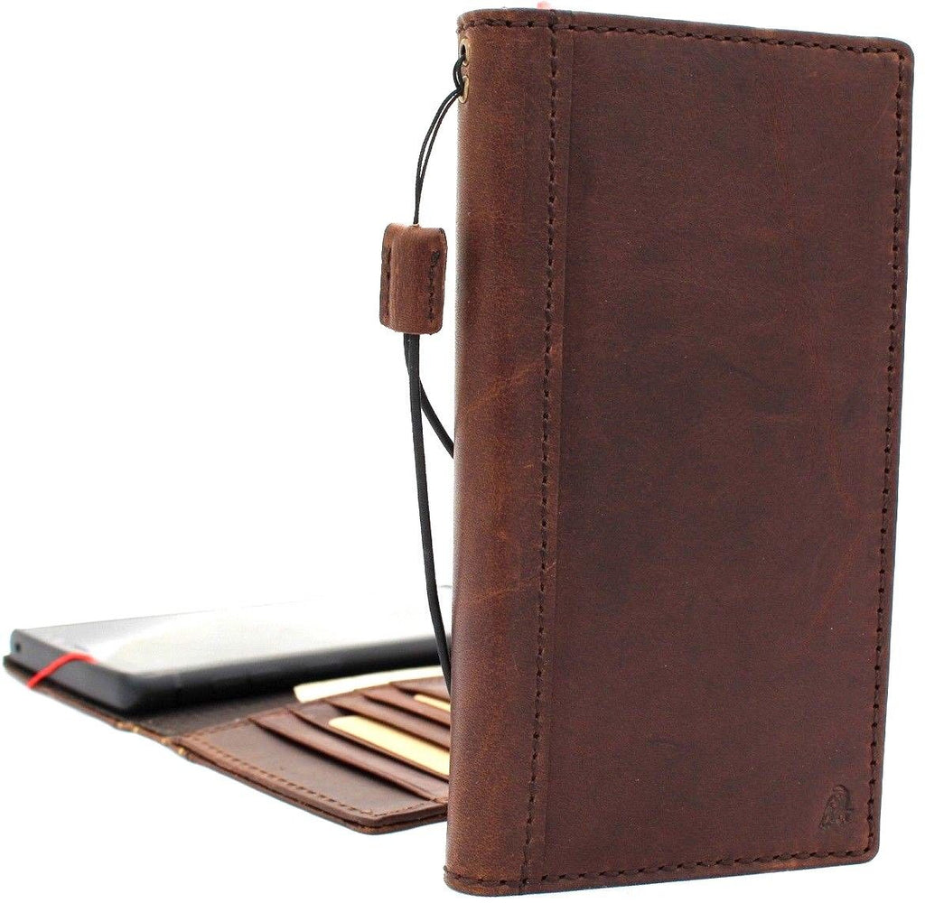 Dark brown handmade leather wallet case for Samsung Galaxy Note 9 with card slots, designed by DAVISCASE for a slim, vintage look.