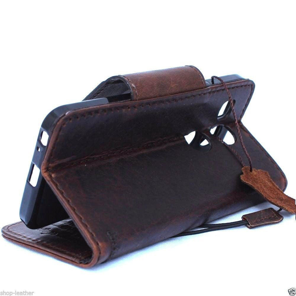 Handmade genuine Italian leather LG Nexus 5X hard case with slim, luxury book-style pro wallet design by DAVISCASE