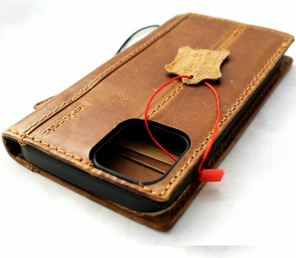 DavisCase handmade leather phone case for iPhone 11-15 Pro Max, Galaxy S22 Ultra, with vintage tan design and dog paw, bear motifs.