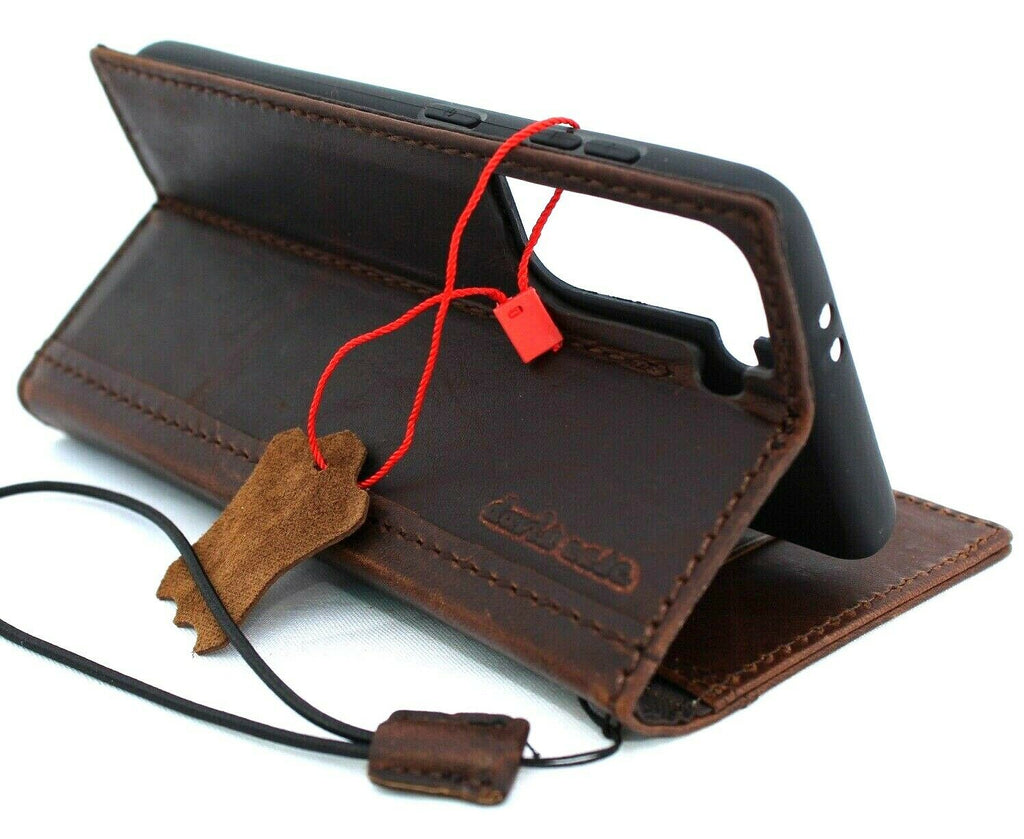 Genuine leather Samsung Galaxy S21 case by DAVISCASE with wallet design, card slots, wireless charging holder, and ID window.