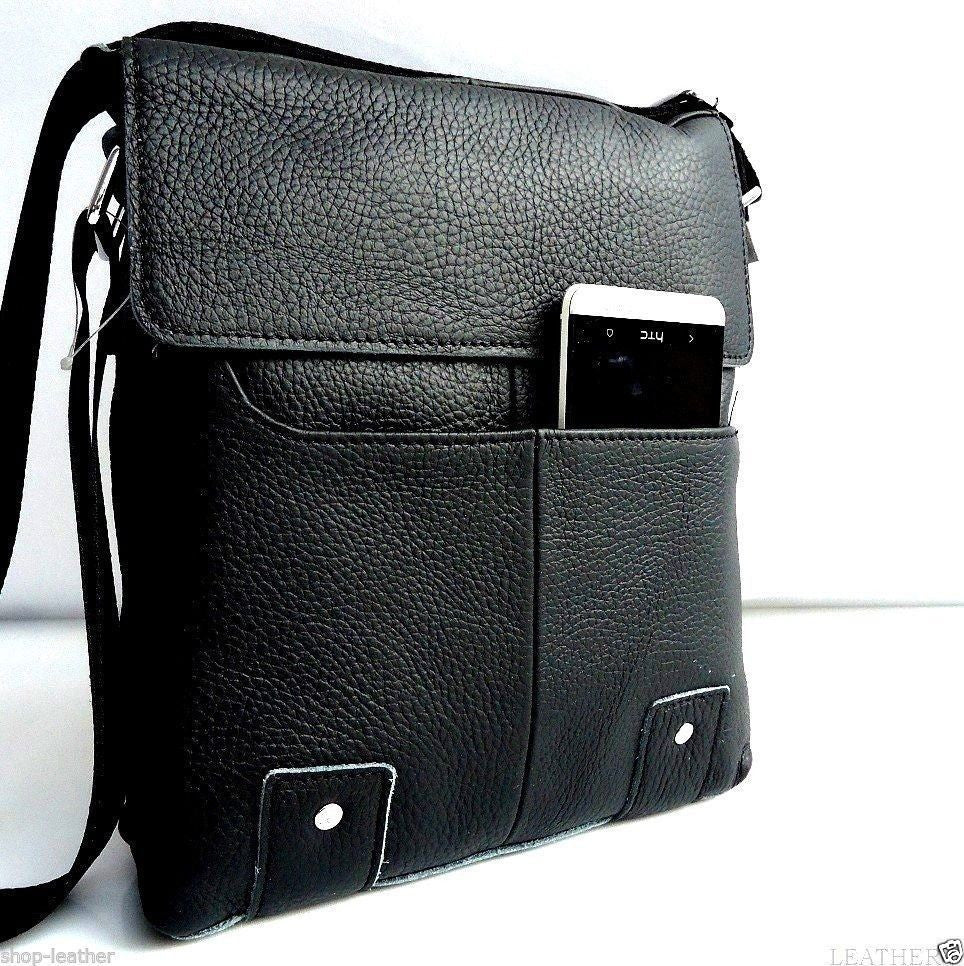 Mens black leather shoulder bag by DAVISCASE featuring a classic messenger style with crossbody strap and sleek design.