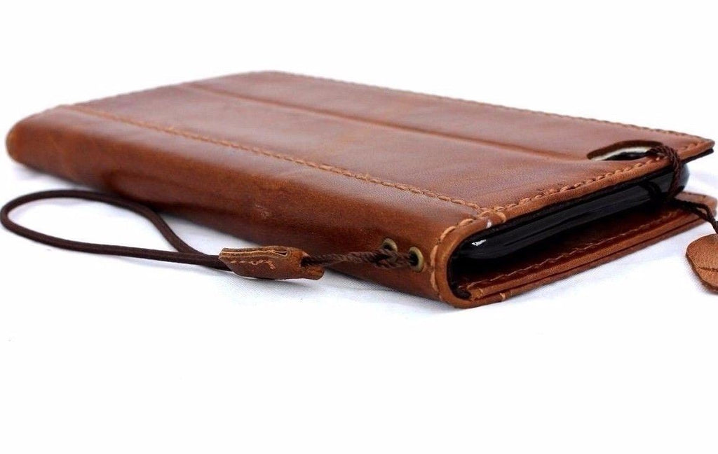 Genuine full leather iPhone 6/6s case with wallet credit holder, handmade luxury cover in classic design, vendor-unknown.
