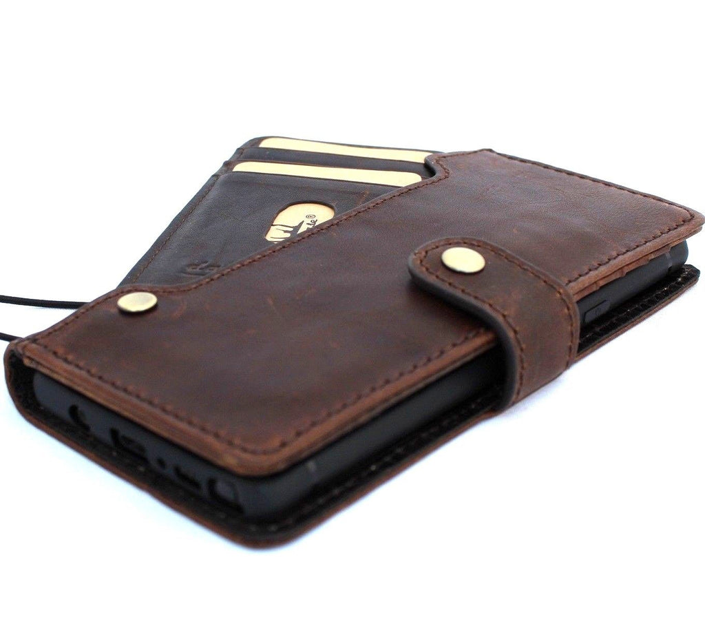 Vintage leather Samsung Galaxy Note 9 case by DAVISCASE with wallet design, card slots, handmade finish, and rubber closure.
