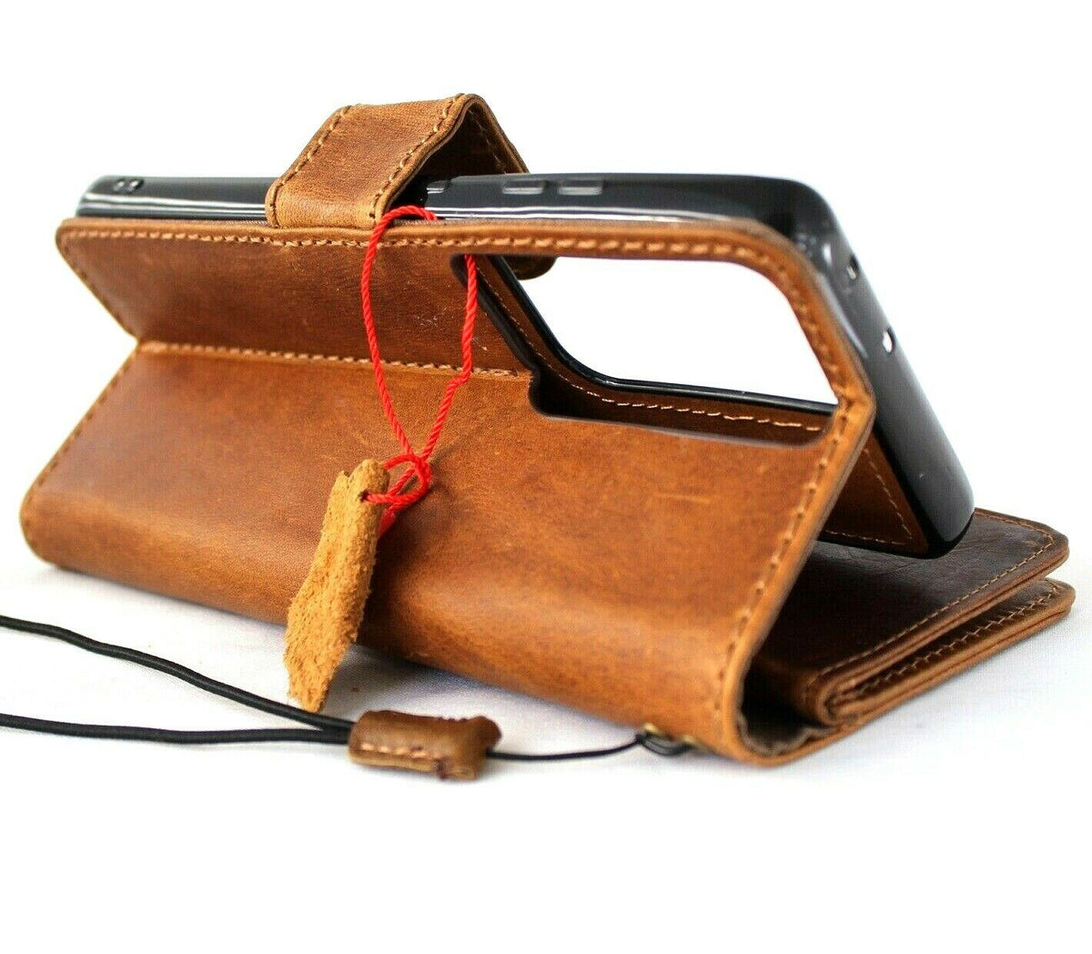 Genuine leather case for Samsung Galaxy S24 Ultra by DAVISCASE, with card slots, window, and magnetic removable cover.