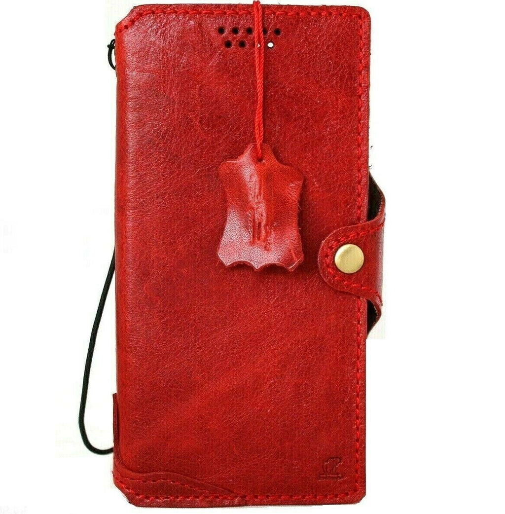Red genuine full leather wallet case for iPhone 11 Pro Max with credit card slots, handmade by DAVISCASE. Slim and stylish design.