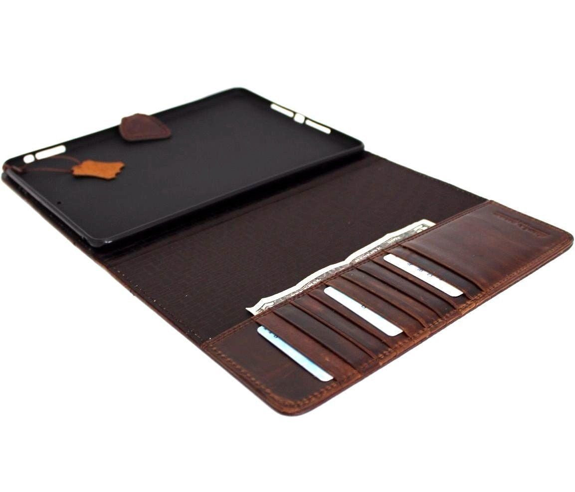 Brown vintage leather iPad Air 4/5 case by DAVISCASE with stand, card slots, wallet design, magnetic closure, slim fit.