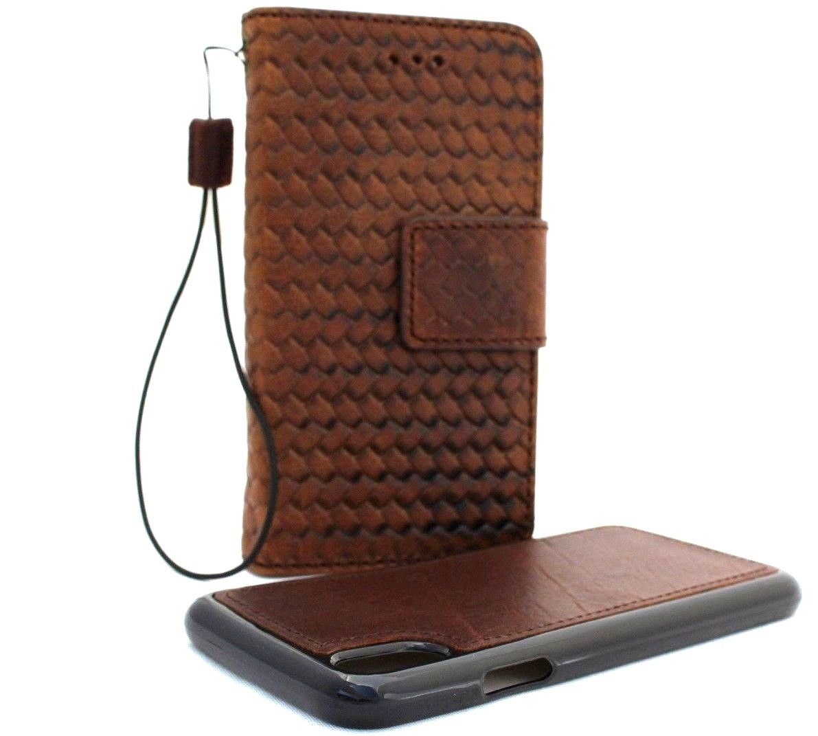 DAVISCASE genuine leather iPhone X wallet case with magnetic closure, removable credit holder, slim luxury design.