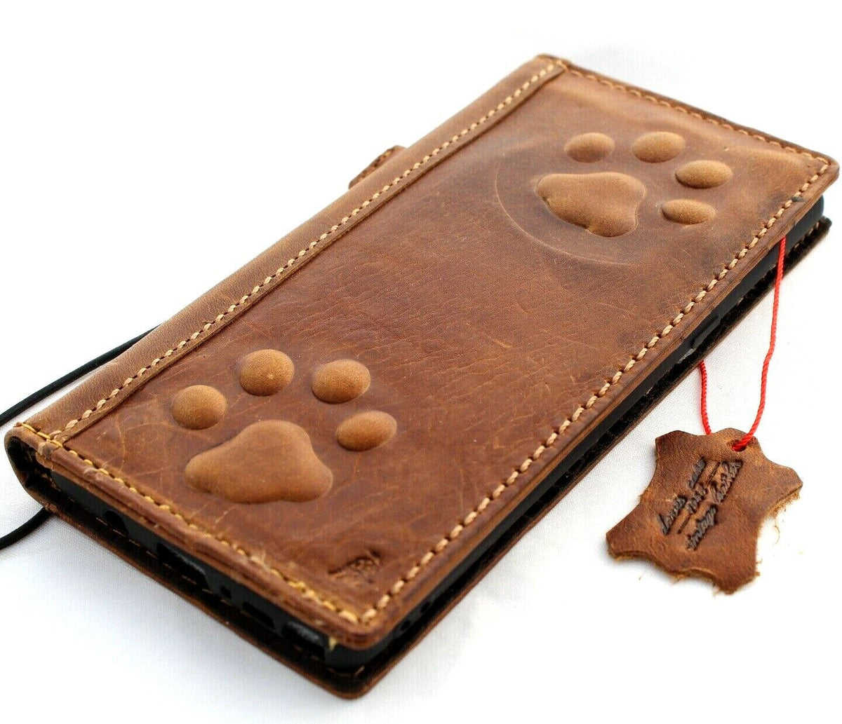 Handmade genuine leather phone case for Samsung Galaxy S22, S21, S20, Note 10, and A51 by DAVISCASE, featuring wallet and paw dog design.
