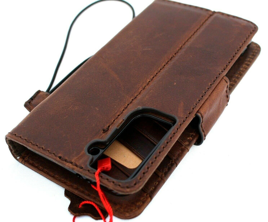 Genuine vintage leather wallet case for Samsung Galaxy S21 by DAVISCASE, with magnetic removable cover and soft interior.