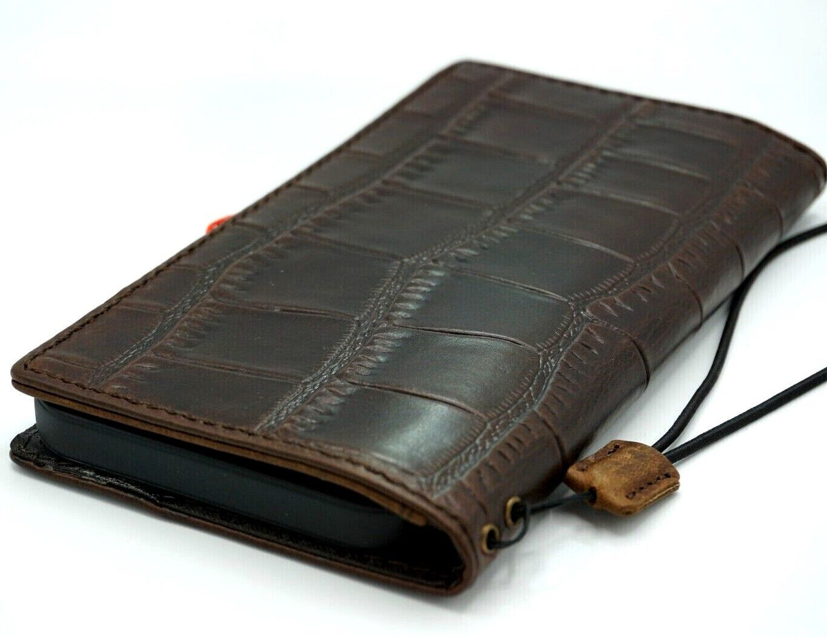 Handmade genuine leather wallet case for iPhone 17, 16, 12, 13, 14, 15 Pro Max, Air, 8 Plus, SE 2/3 by DAVISCASE.