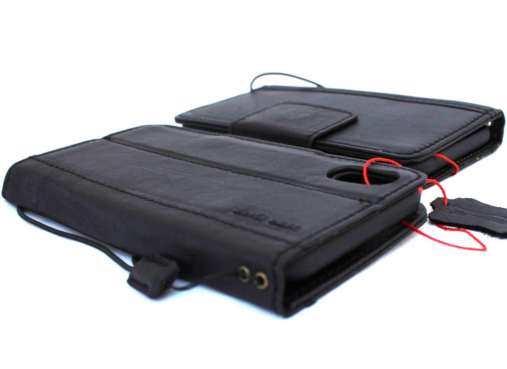 Black genuine leather iPhone XS Max wallet case with magnet closure, card slots, slim vintage design, handcrafted by Daviscase.