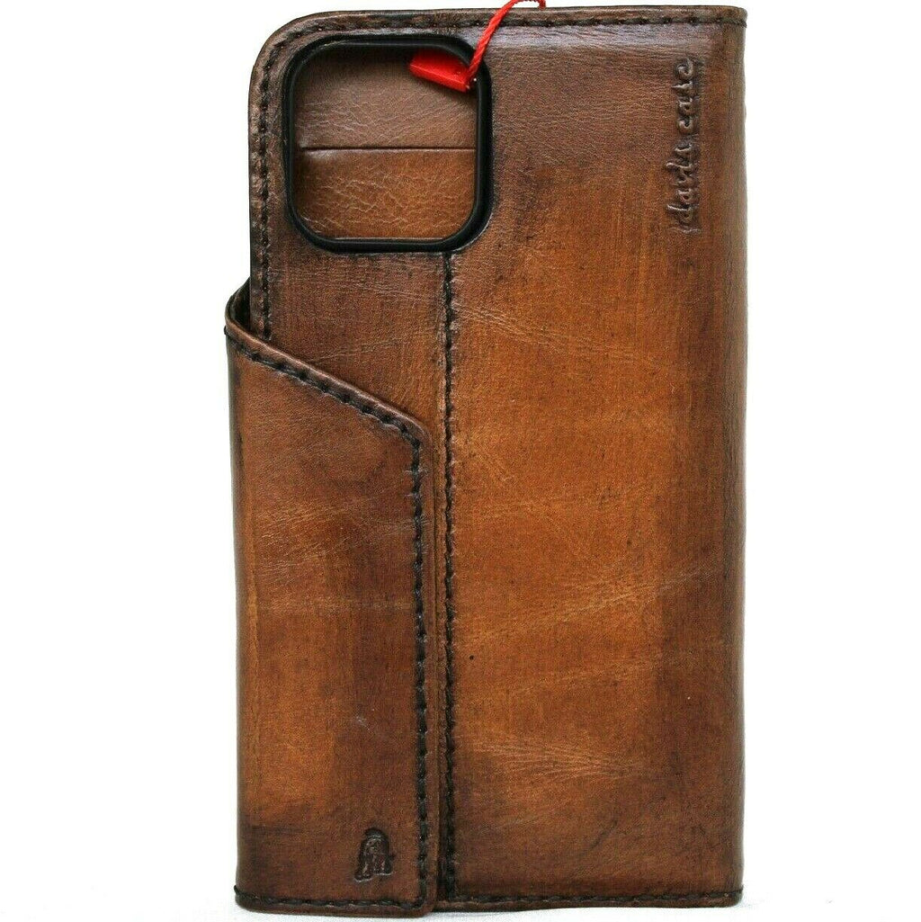 Handmade Genuine Leather Phone Case for iPhone 14-17 Pro Max and SE by DAVISCASE, featuring wallet and magnetic closure.
