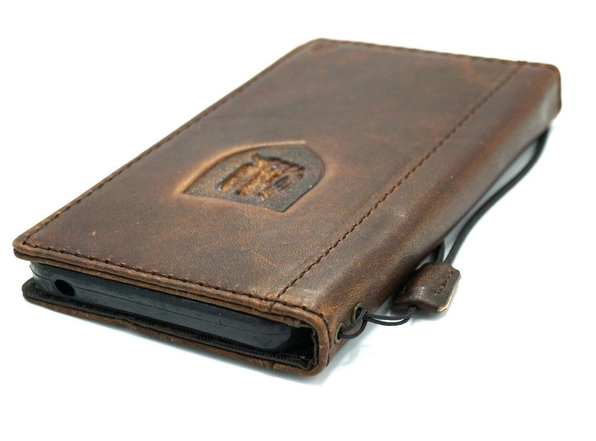 DavisCase genuine leather phone case for Galaxy S22, S21, Note 10, A51, A12, and more, with wallet and vintage credit cover design.