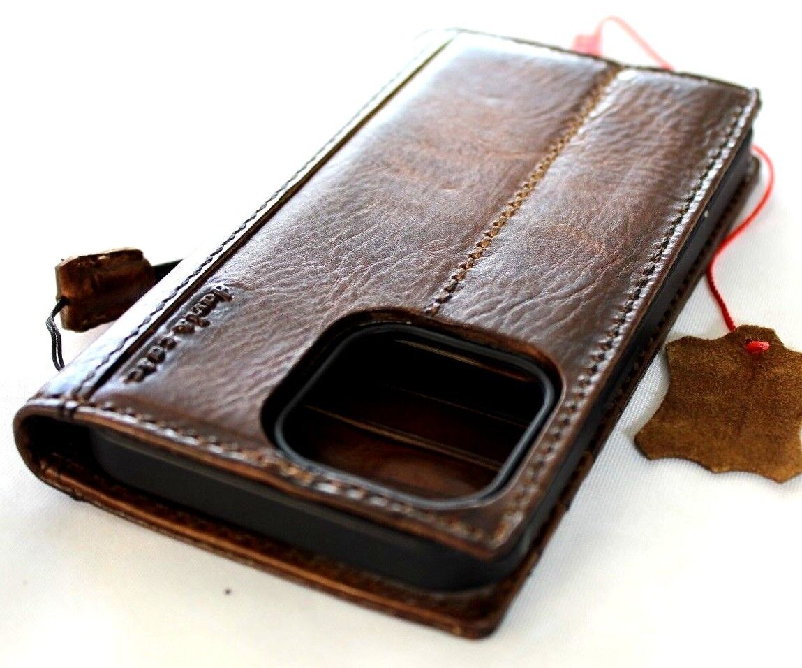 Handmade genuine leather phone case with vintage Tree of Life design for Galaxy S22, S21, S20, Note 10, A71, A51, and more.