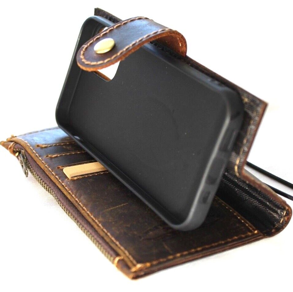 Handmade genuine leather phone case for Galaxy S series and A series, with vintage style, zipper, and full grain leather by DAVISCASE
