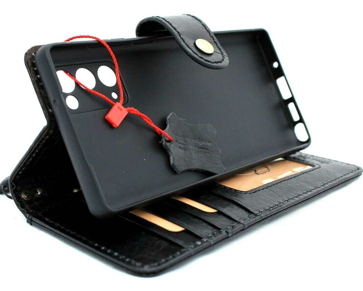 Black leather Samsung Galaxy Note 20 5G case with card holder, ID window, soft wallet design, DavisCASE branding, suitable for wireless charging.