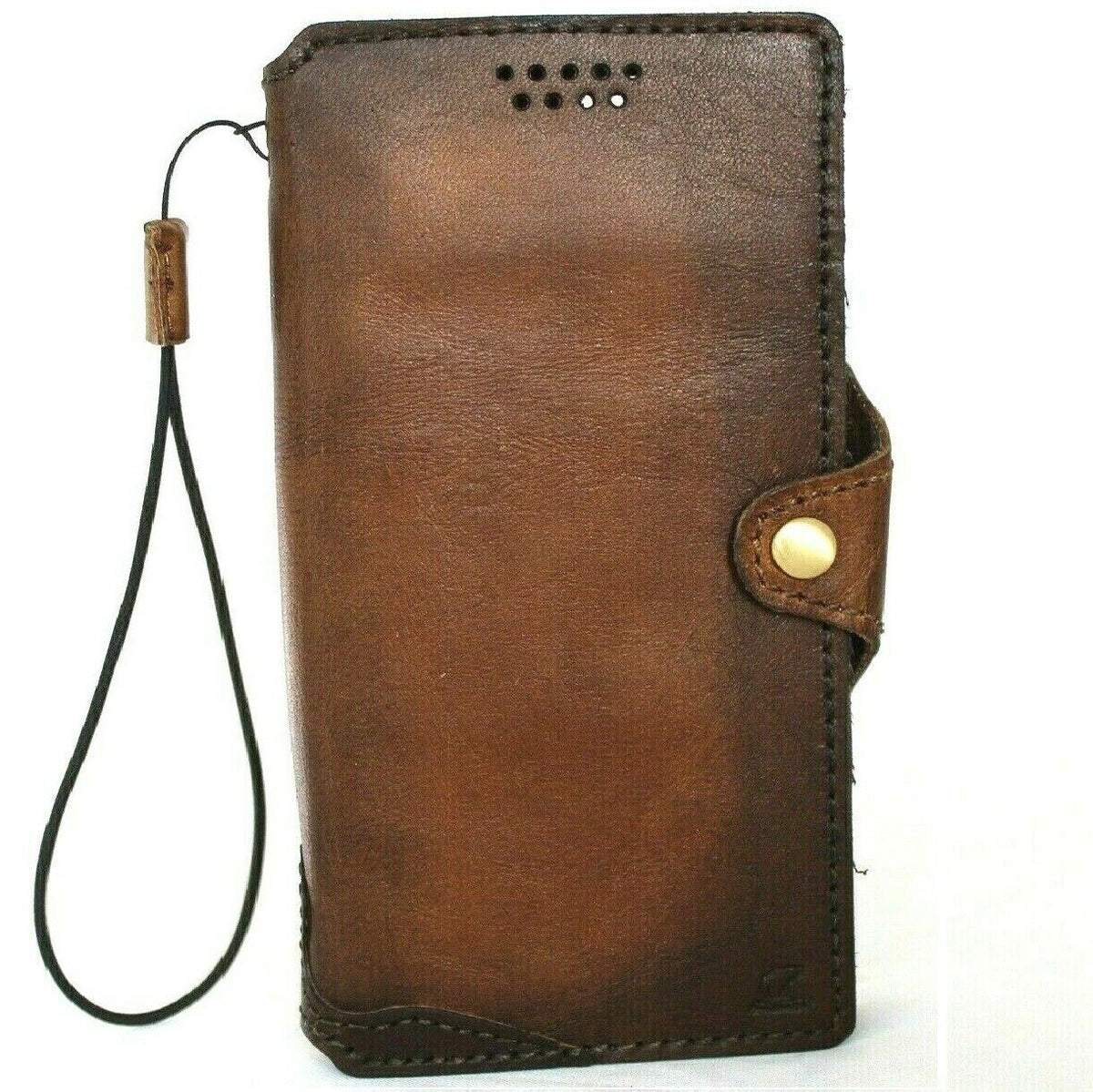 Vintage leather phone case for iPhone and Samsung, handmade with credit card slots, soft full grain cover, DAVISCASE luxury.