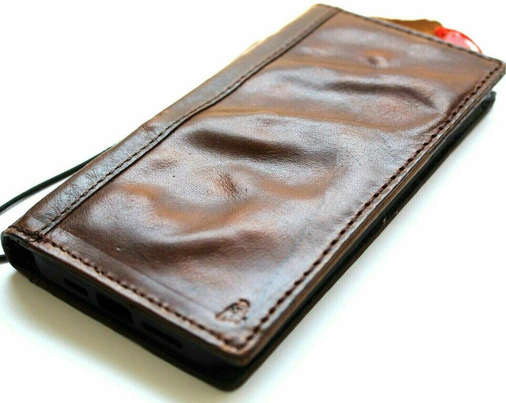 Handmade genuine leather phone case for Samsung Galaxy S22, S21, Note, A71, A51, and more with vintage tiger art wallet design.