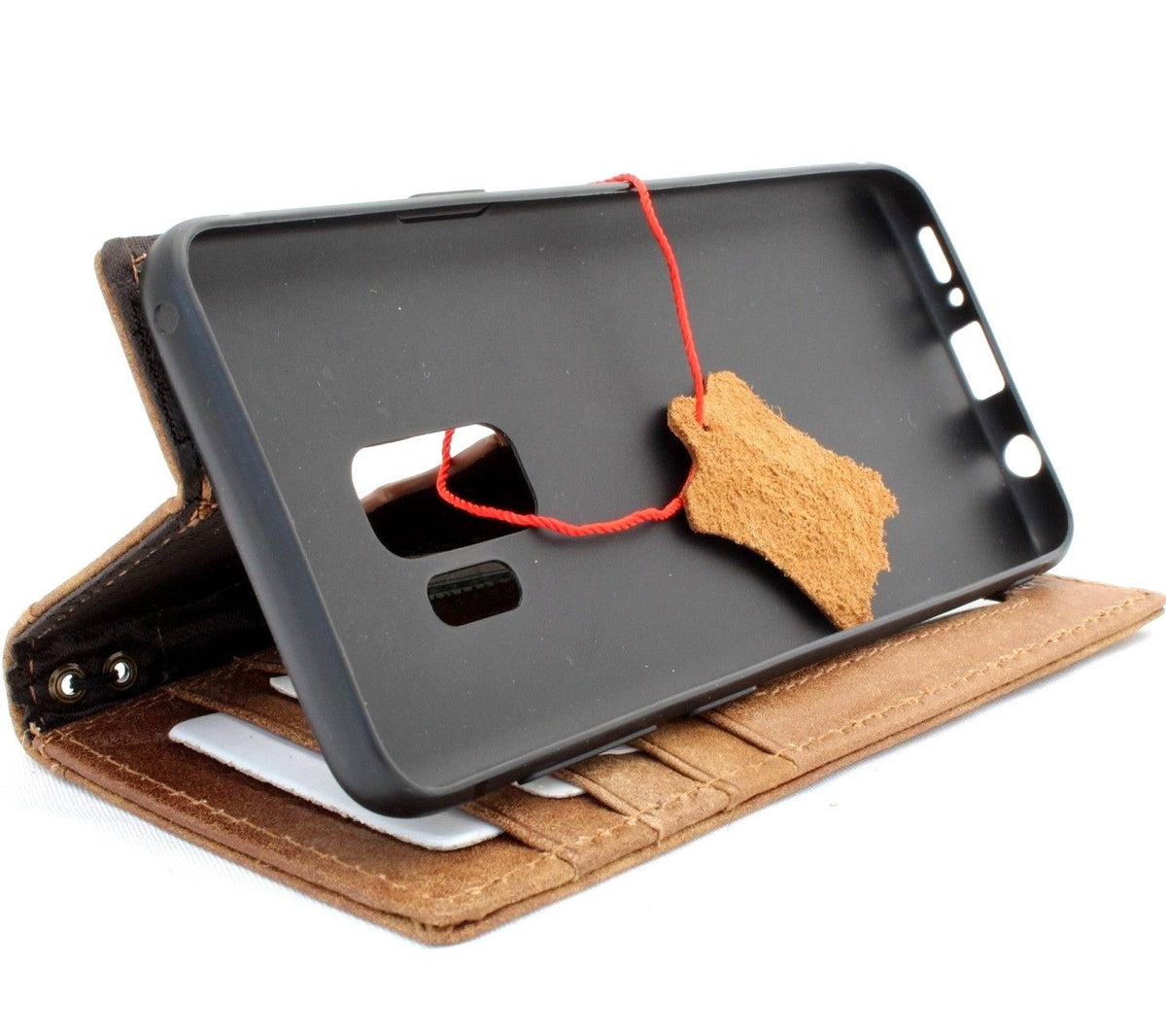 Handmade vintage tan leather wallet case for Samsung Galaxy S9 by DAVISCASE, featuring a book-style design and card slots.