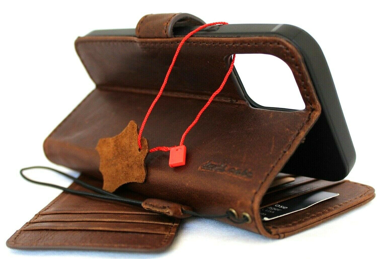 Handmade genuine leather phone case for iPhone models, featuring vintage style, ID window, and compact wallet design by DAVISCASE.