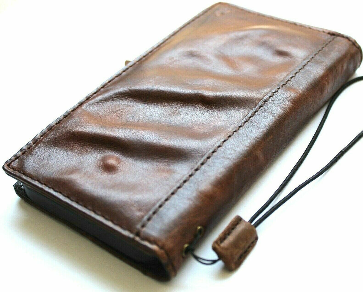 Vintage tiger-style leather phone case for Samsung Galaxy S22, S21, S20, Note, A-Series, and more, with wallet and credit card holder.