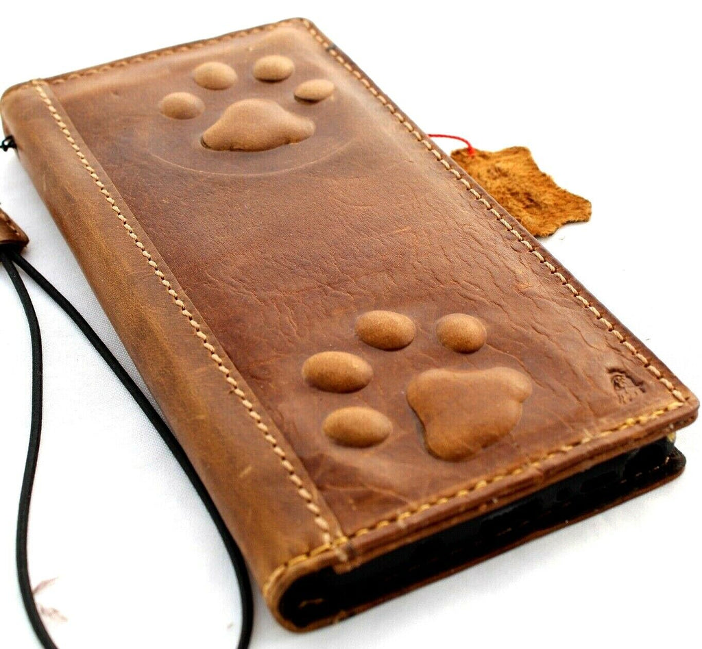 Handmade genuine leather phone case for Samsung Galaxy S21, S20, Note 10, A51, and more from DAVISCASE, featuring wallet and paw dog design.