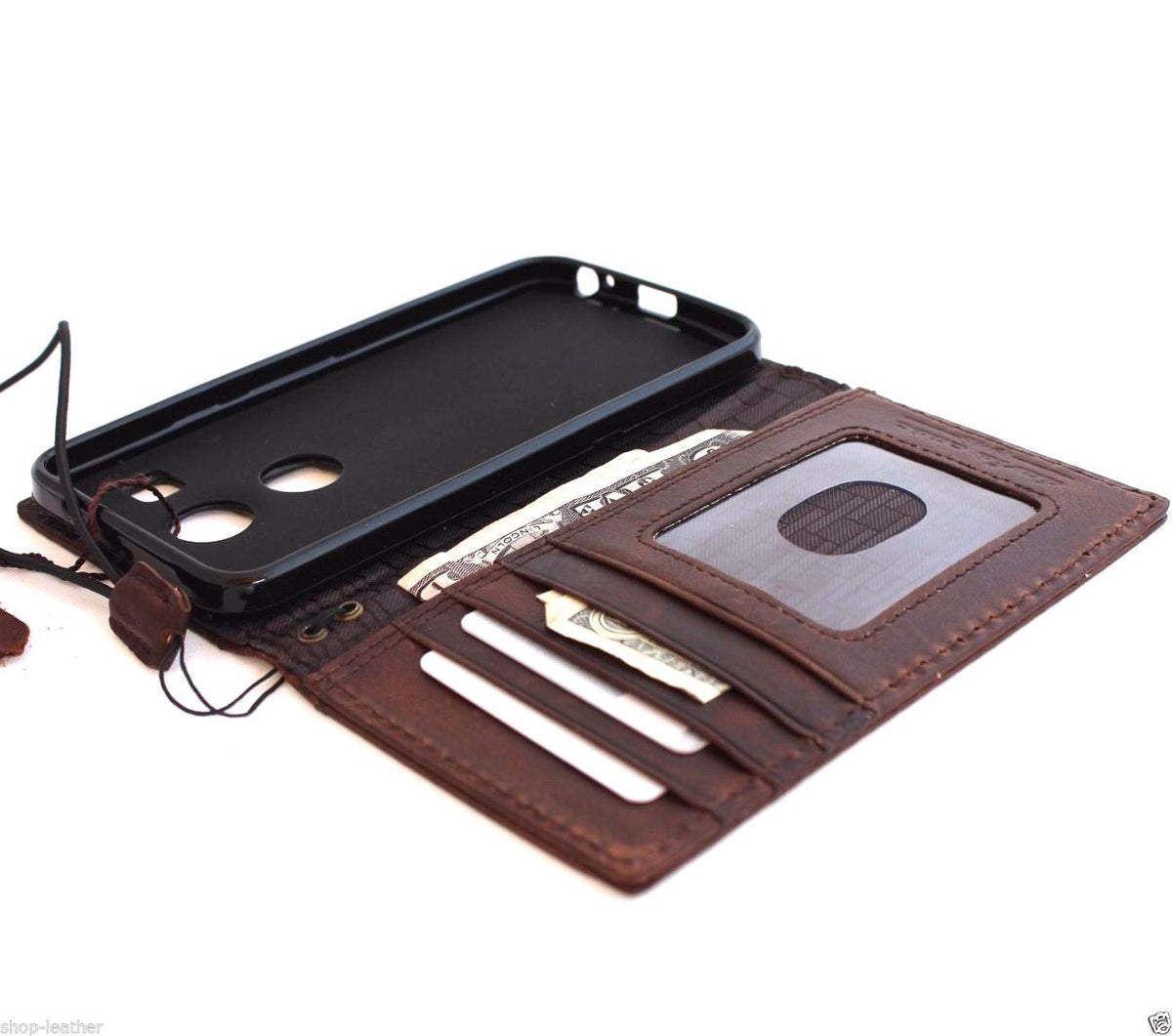 Genuine Italian leather hard case for LG Nexus 5X, DAVISCASE handmade slim book-style wallet cover with luxury craftsmanship.