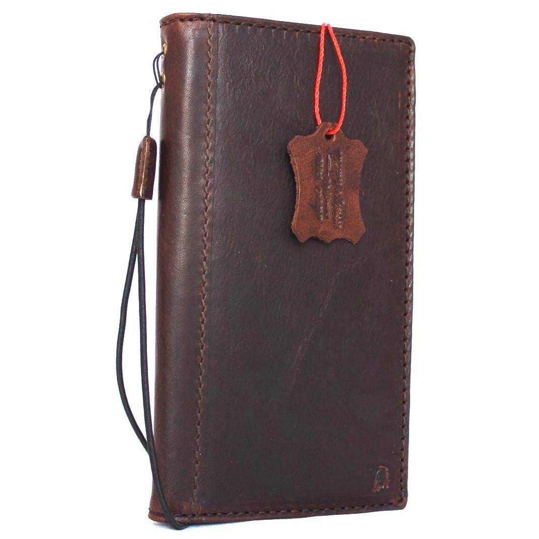 Handmade genuine Italian leather wallet phone case for Samsung Galaxy S8 Plus, featuring a classic book-style design.