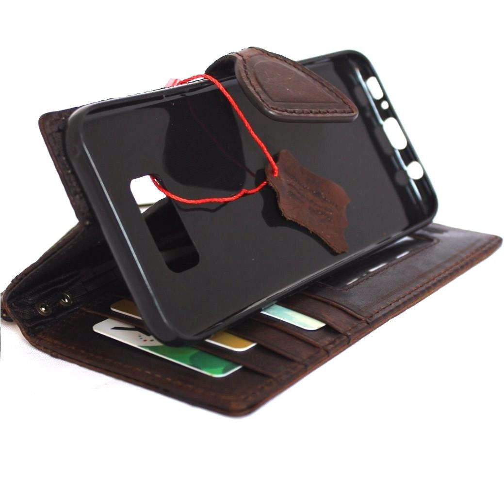 Handmade genuine Italian leather wallet case for Samsung Galaxy S8 Plus with magnetic closure, featuring a vintage design.