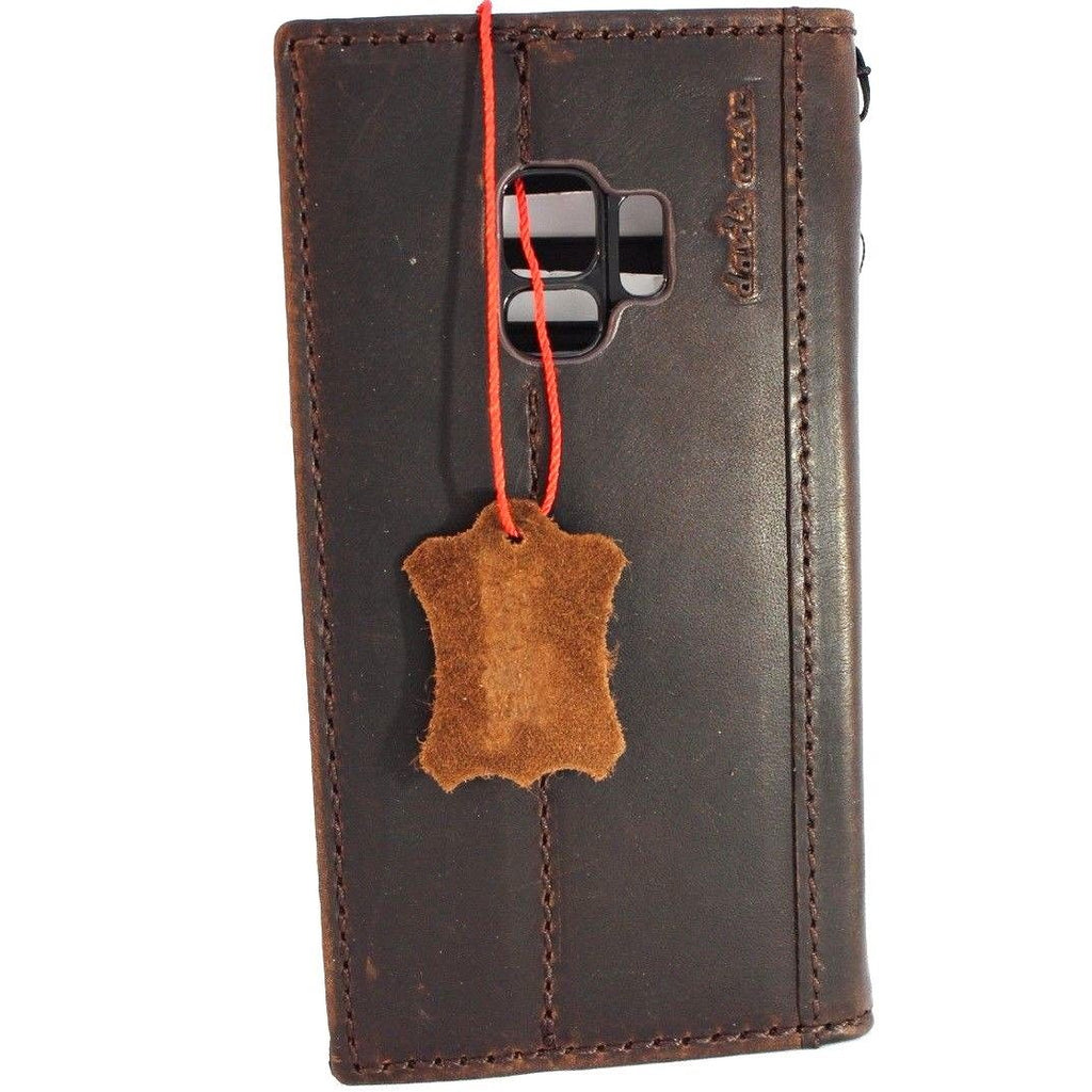 Handmade genuine Italian leather case for Samsung Galaxy S9 by DAVISCASE, featuring a book wallet design and business style.